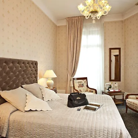 Hotel Continental Reims