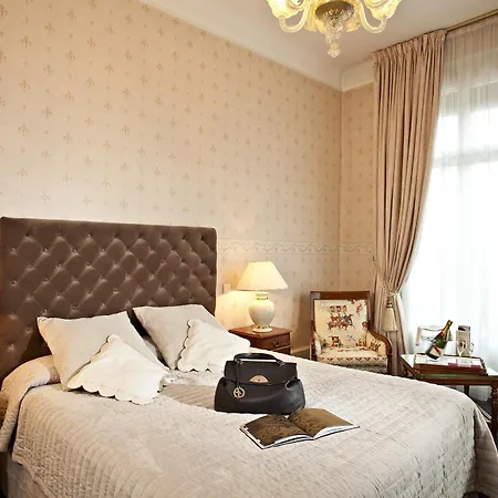 Continental Hotel 4*